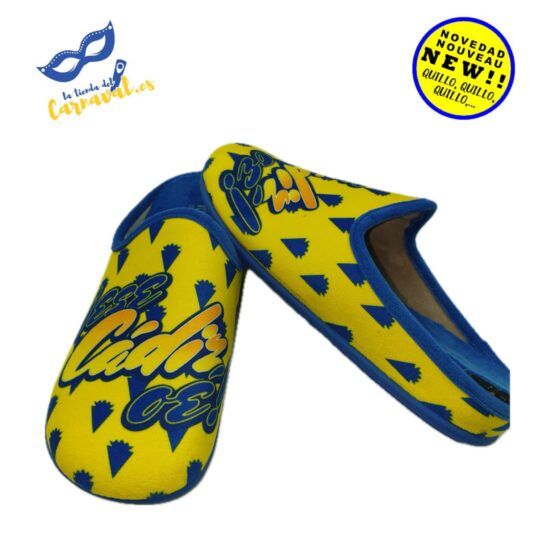 Zapatillas de casa "Ese Cádiz": pasión y confort gaditano